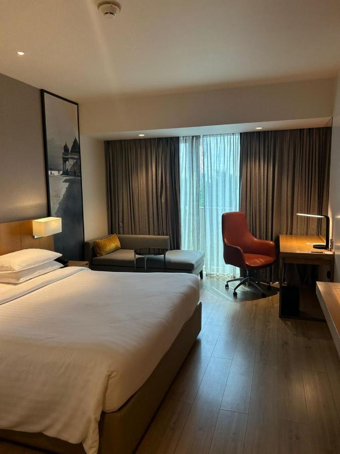 Hotel Courtyard By Marriott Nashik Zewnętrze zdjęcie