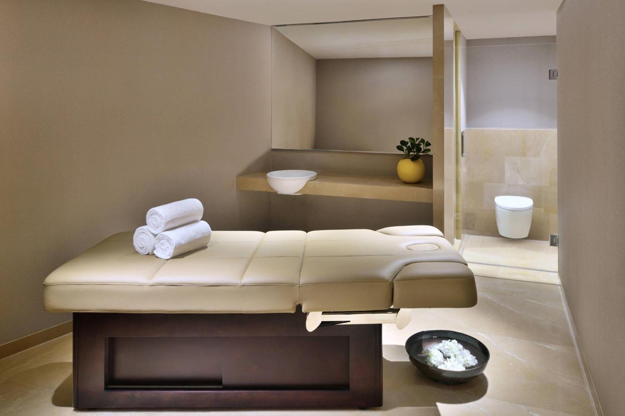Hotel Courtyard By Marriott Nashik Zewnętrze zdjęcie