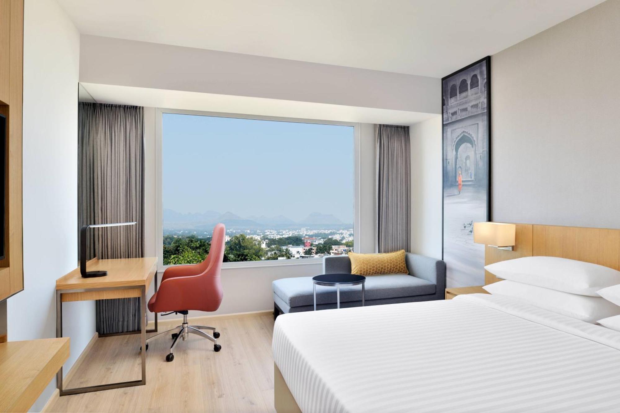 Hotel Courtyard By Marriott Nashik Zewnętrze zdjęcie